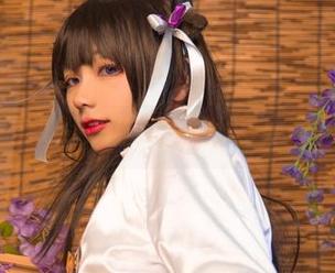 当起起子vvvv遇见大凤魅魔，写真里发生了奇事