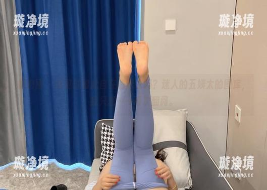 迷人的五姨太 微密圈 - 你见过如此自在的泳衣吗?迷人的五姨太的图库,我只想……再次翻阅。